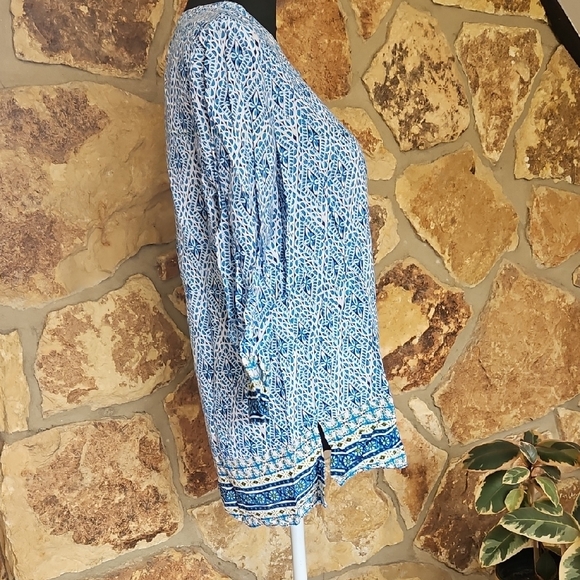 Coral Bay Blue & White V Neck Split‎ Hem 3/4 Sleeve Patterned Tunic Top Sz M - Picture 4 of 9